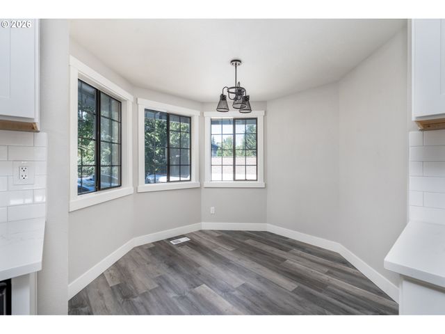 4010 Sw 13TH Ct, Gresham, OR 97080