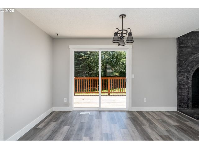 4010 Sw 13TH Ct, Gresham, OR 97080