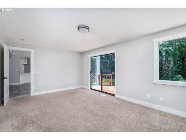 4010 Sw 13TH Ct, Gresham, OR 97080