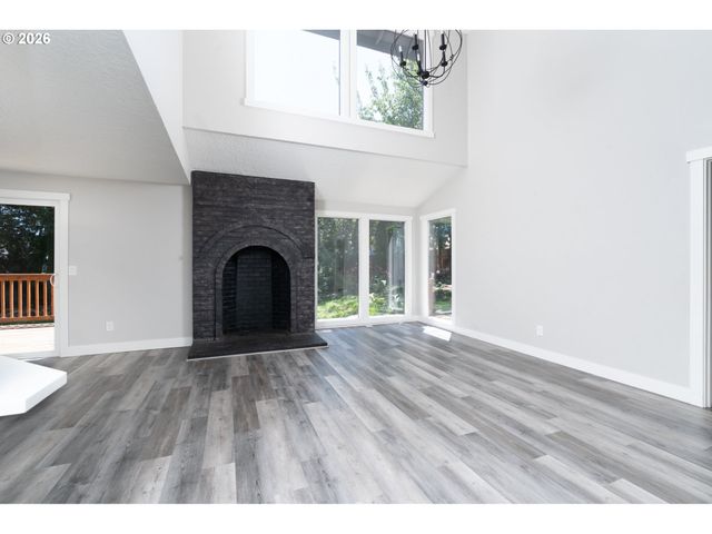 4010 Sw 13TH Ct, Gresham, OR 97080