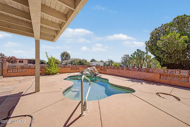 1531 S San Carla, Green Valley, AZ 85614