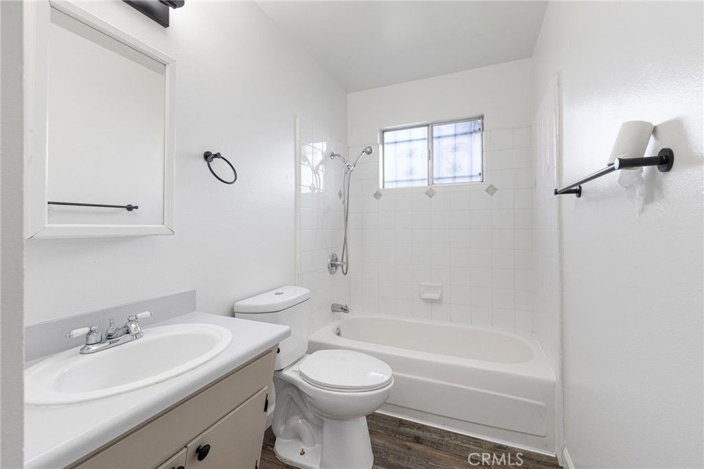 Image 15 of property listing at 4312 W Dorothea Avenue, Visalia, CA 93277