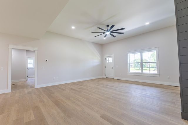 118 Runway Boulevard, Somerset, KY 42503