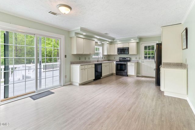 610 Forrest Drive, Reidsville, NC 27320