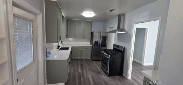 1498 Powell Way, Riverside, CA 92501