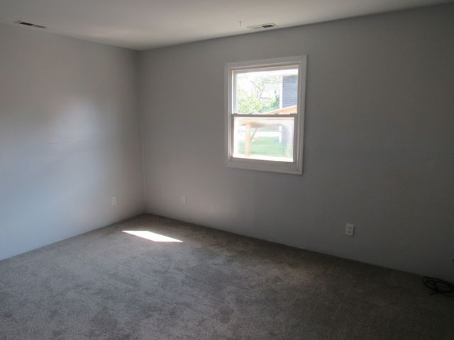 1613 Juneway Terrace, Round Lake Beach, IL 60073