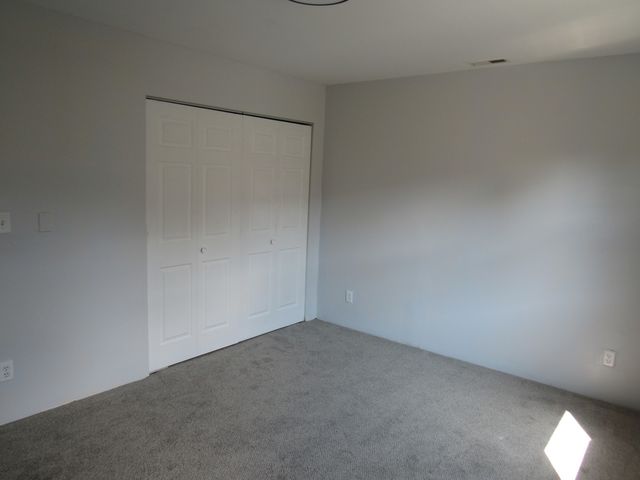 1613 Juneway Terrace, Round Lake Beach, IL 60073