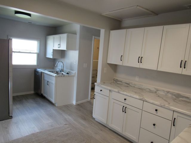 1613 Juneway Terrace, Round Lake Beach, IL 60073