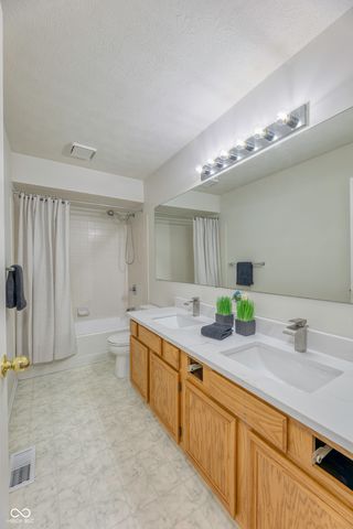 5309 Deer Creek Drive, Indianapolis, IN 46254