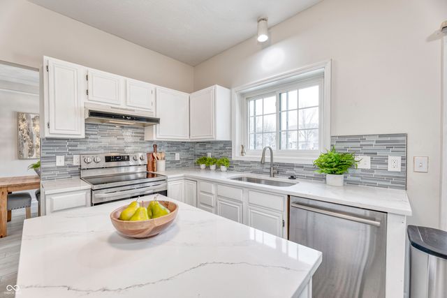 5309 Deer Creek Drive, Indianapolis, IN 46254