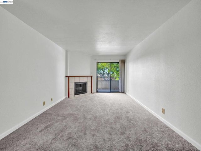 26088 Kay Ave 205, Hayward, CA 94545