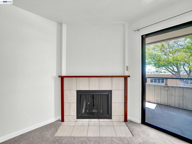 26088 Kay Ave 205, Hayward, CA 94545