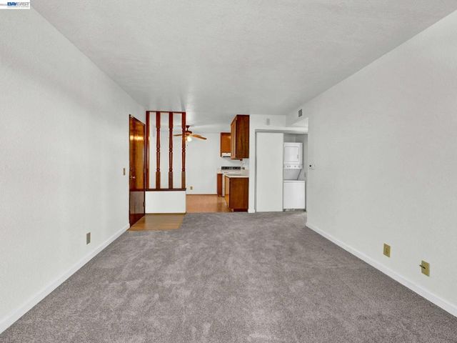 26088 Kay Ave 205, Hayward, CA 94545