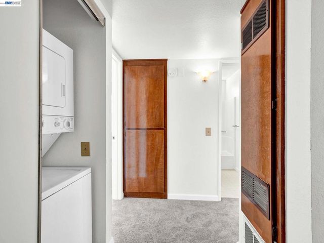 26088 Kay Ave 205, Hayward, CA 94545