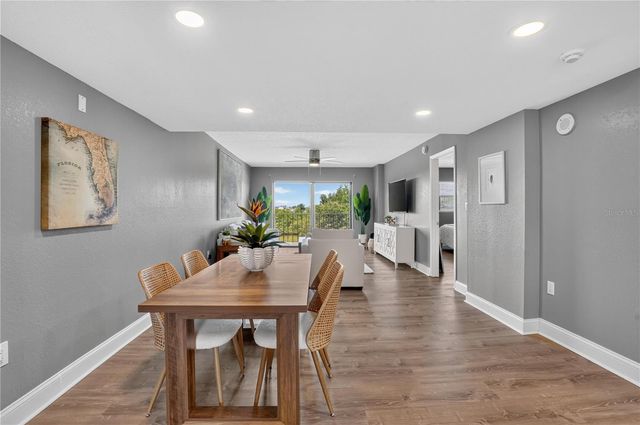 7050 SUNSET DRIVE S 211, South Pasadena, FL 33707