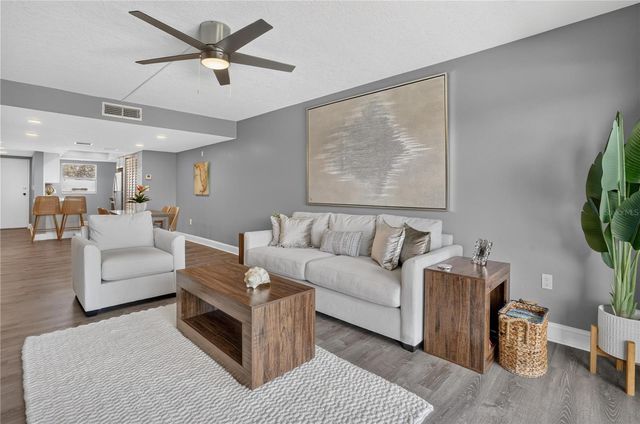 7050 SUNSET DRIVE S 211, South Pasadena, FL 33707