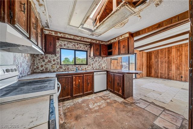 7921 Wildhorse Road, Pahrump, NV 89061