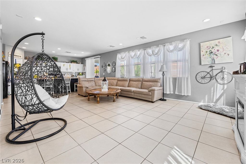 4412 Hatch Bend Avenue, North Las Vegas, NV 89031 — photo 2