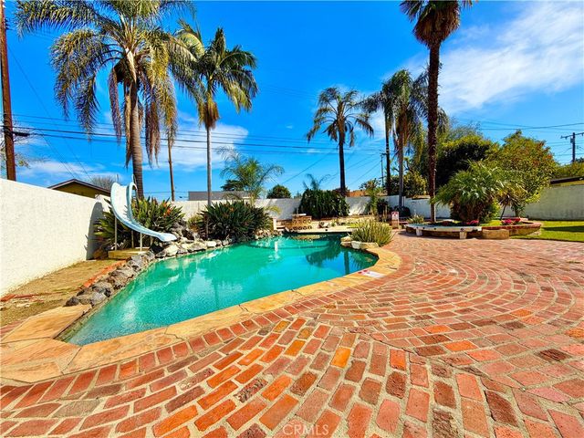 1106 S Serenade, West Covina, CA 91790