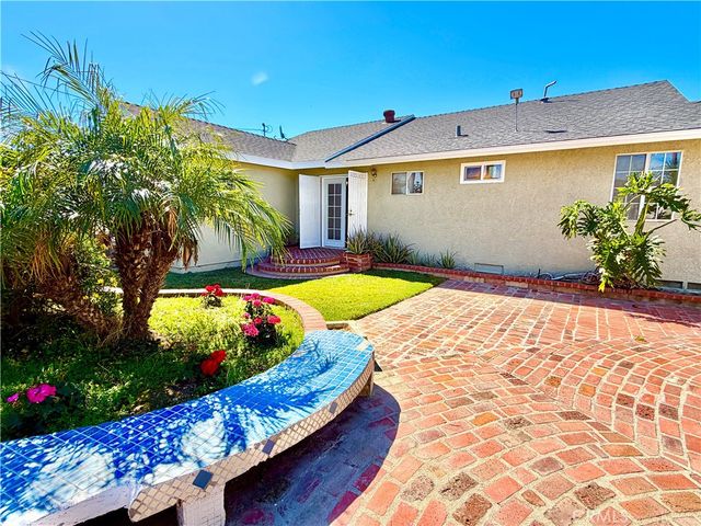 1106 S Serenade, West Covina, CA 91790