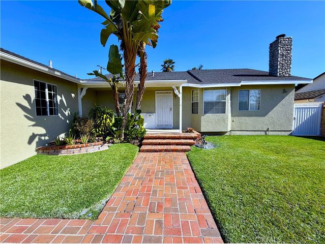 1106 S Serenade, West Covina, CA 91790