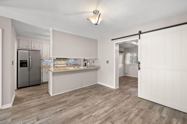 717 Williamson Drive, Mount Pleasant, SC 29464