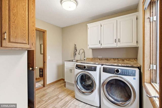 8758 Dallas Lane N, Maple Grove, MN 55369