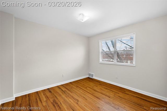 3352 Coolidge Highway 11, Royal Oak, MI 48073