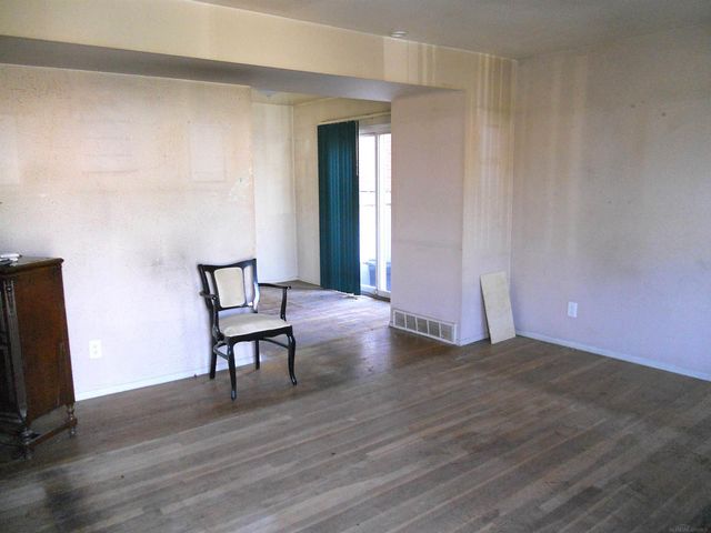 27609 Evelyn Avenue, Warren, MI 48093