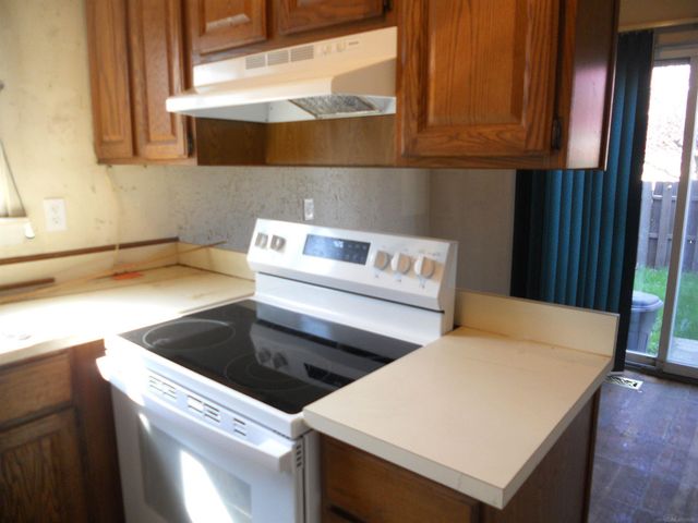 27609 Evelyn Avenue, Warren, MI 48093