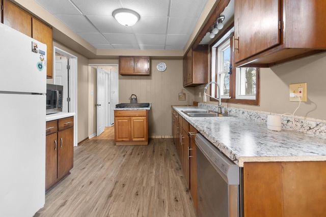 2313 Haerle AVENUE, Twin Lakes, WI 53181