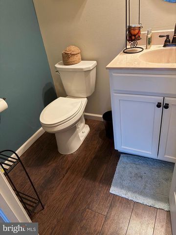 74 EMILY CT, Reading, PA 19606