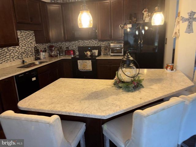 74 EMILY CT, Reading, PA 19606