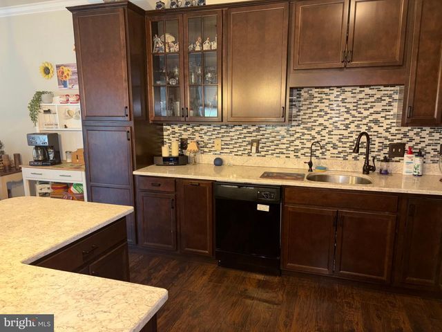 74 EMILY CT, Reading, PA 19606