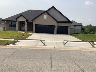 156 Trillium Drive, Dyer, IN 46311