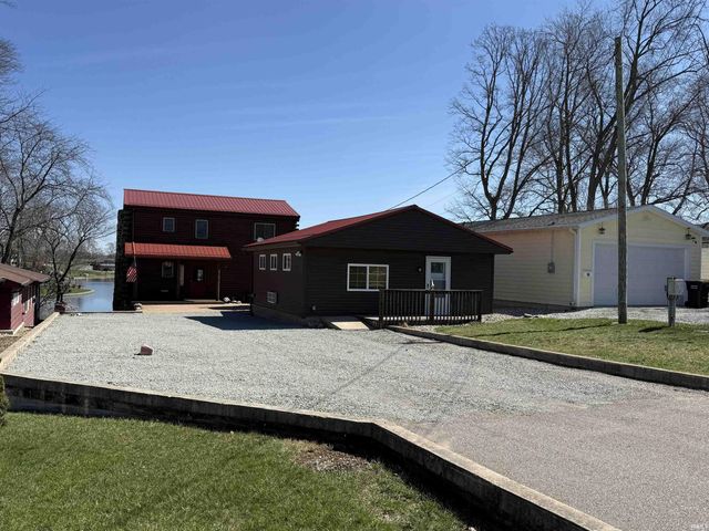 52 EMS B40 Ln, Leesburg, IN 46538