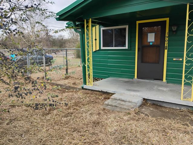 1907 Keltys Street, Lufkin, TX 75904