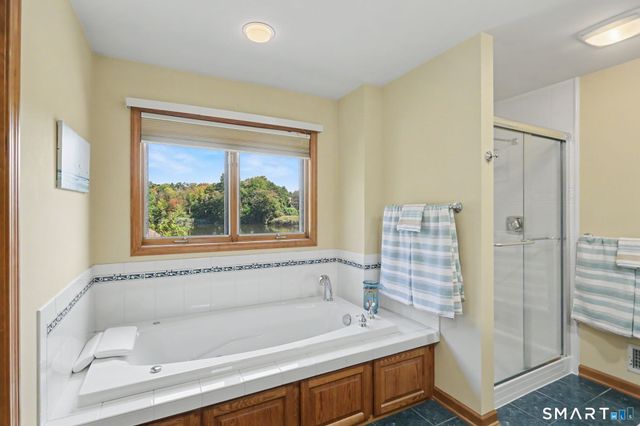 94 Tomlinson Road, Seymour, CT 06483