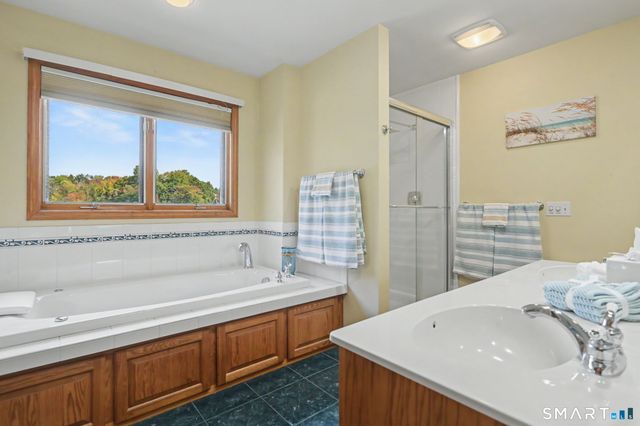 94 Tomlinson Road, Seymour, CT 06483