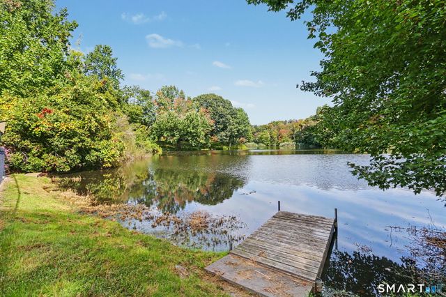 94 Tomlinson Road, Seymour, CT 06483