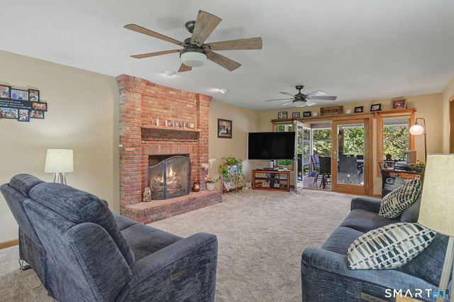 94 Tomlinson Road, Seymour, CT 06483