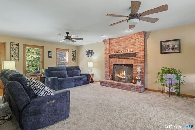 94 Tomlinson Road, Seymour, CT 06483