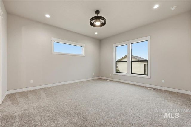 14242 Red River Ave, Nampa, ID 83651