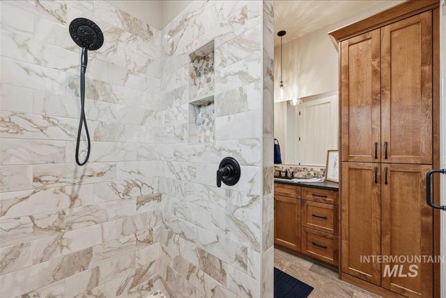 14242 Red River Ave, Nampa, ID 83651