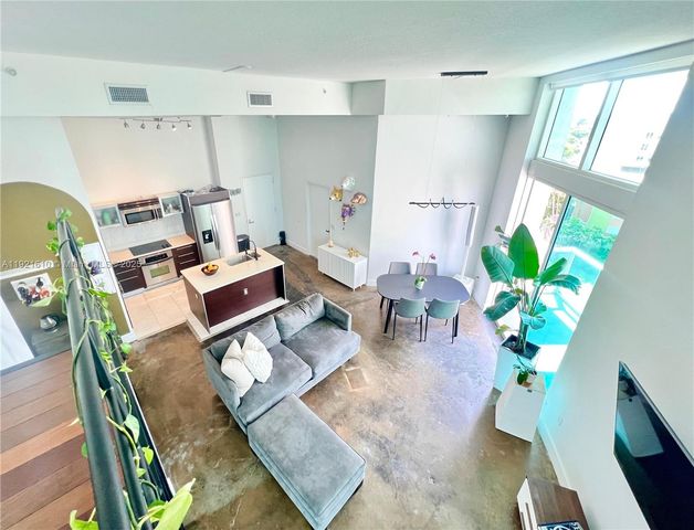 1900 N Bayshore Dr 909, Miami, FL 33132