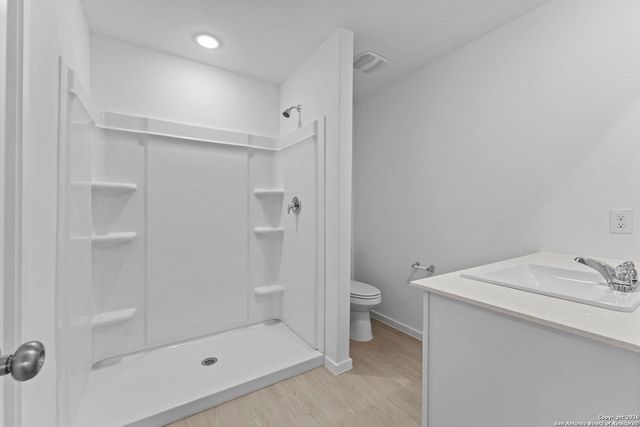 1831 Wood Warbler, New Braunfels, TX 78130