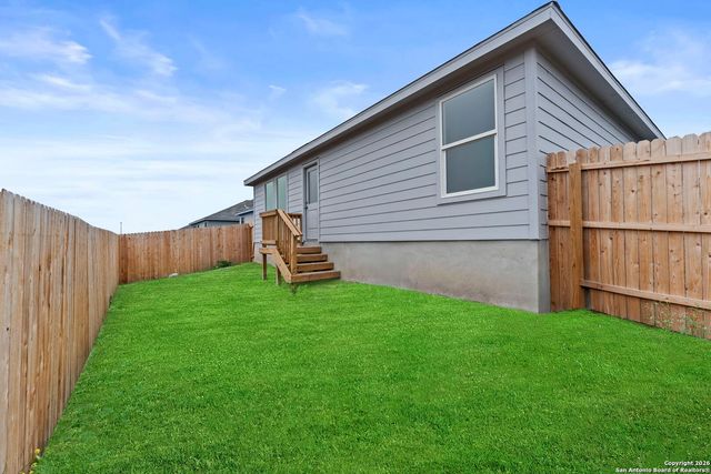 1831 Wood Warbler, New Braunfels, TX 78130