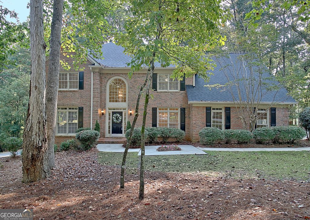270 Emerald Lake Drive, Fayetteville, GA 30215