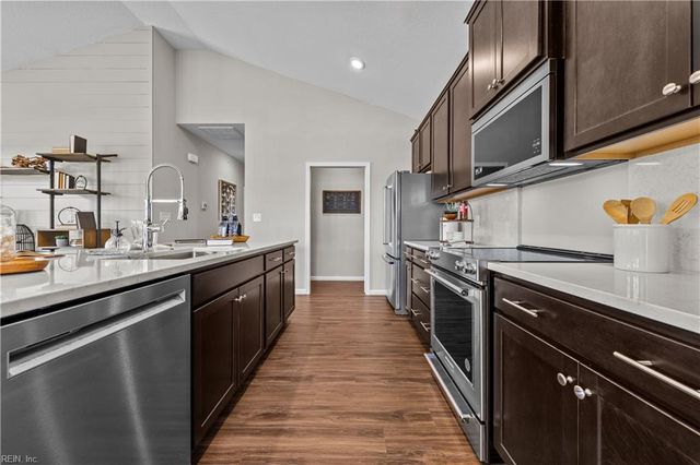 1402 Watermark WAY, Hampton, VA 23666