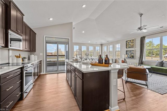 1402 Watermark WAY, Hampton, VA 23666